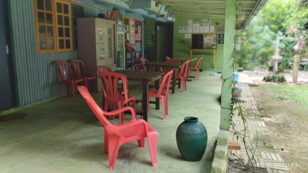 Tahan Guest House Kuala Tahan Zewnętrze zdjęcie