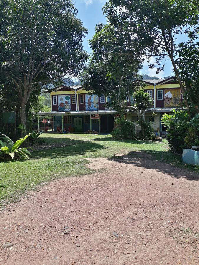 Tahan Guest House Kuala Tahan Zewnętrze zdjęcie