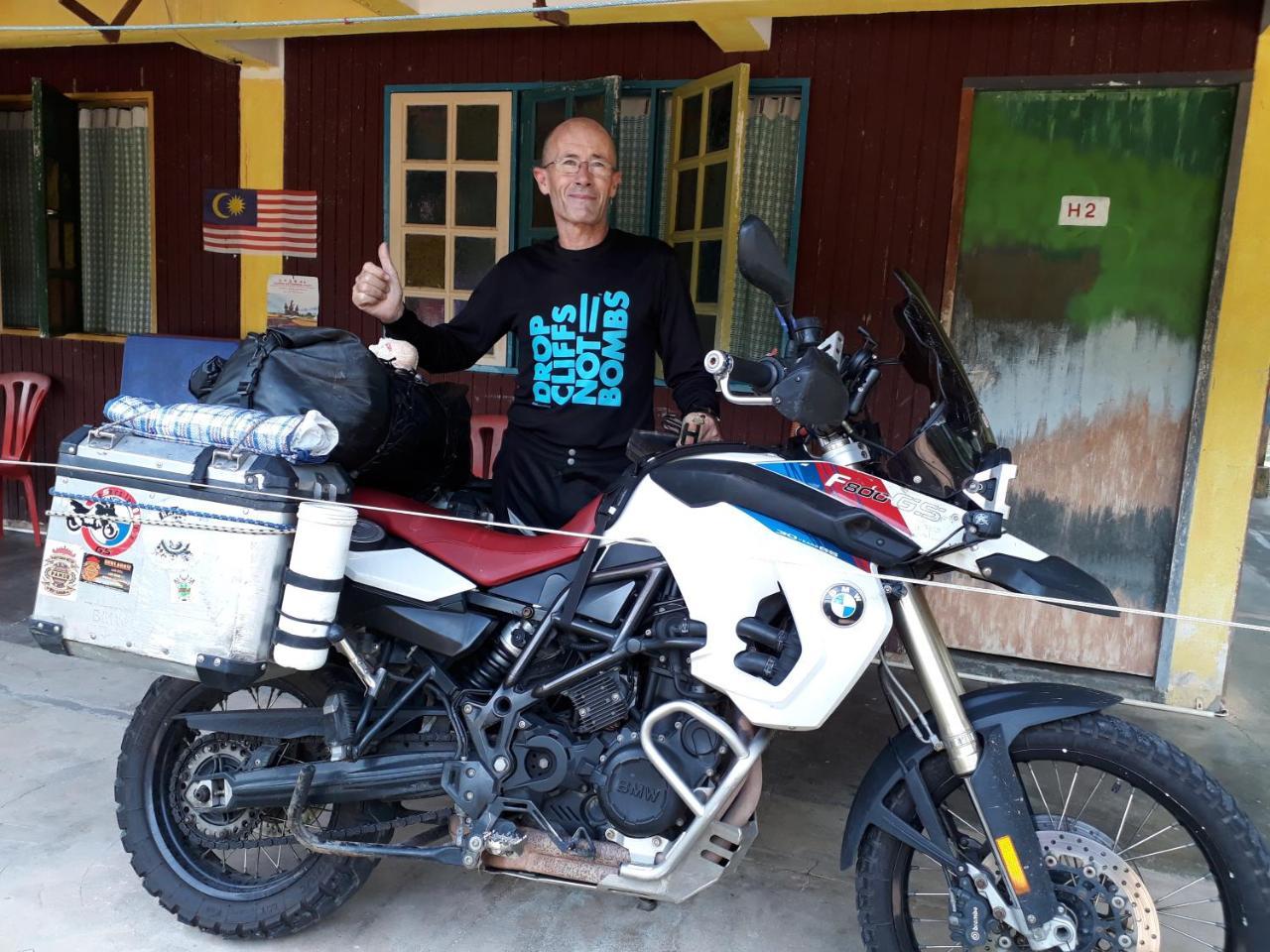 Tahan Guest House Kuala Tahan Zewnętrze zdjęcie